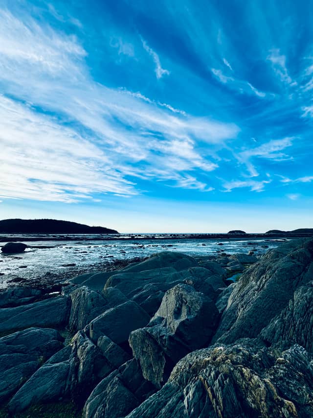 Baie-Rose Coastline - Image 1