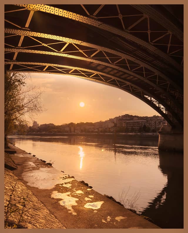 Pont d'Asnières Underpass - Image 1