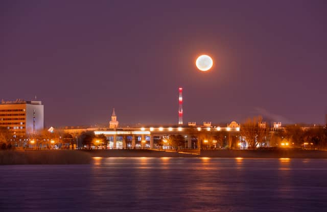 Kizlyar Waterfront Overlook - Image 1