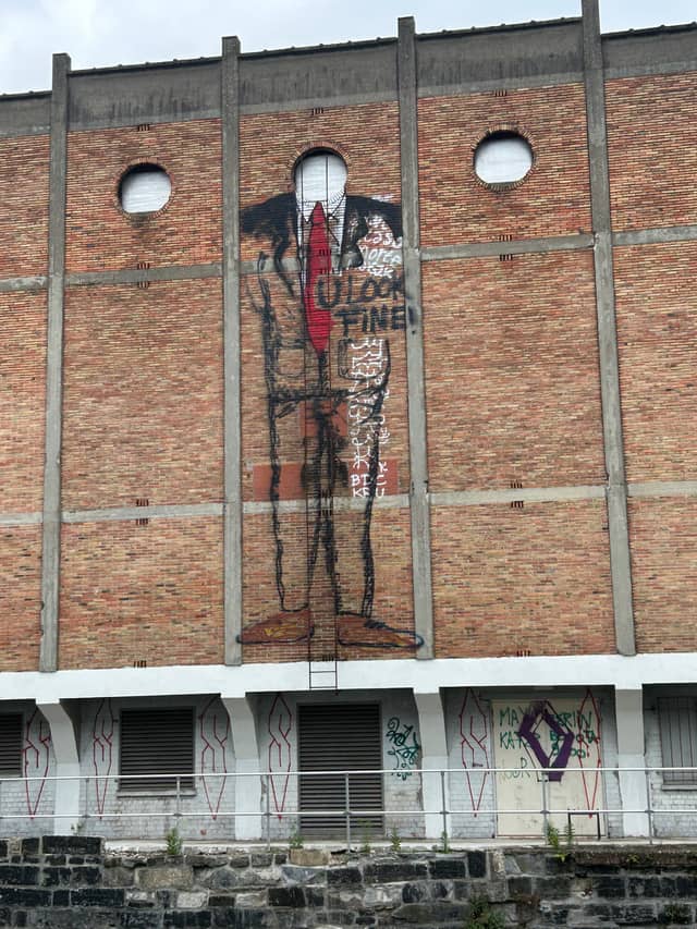 Ajuinlei Street Art - Image 1