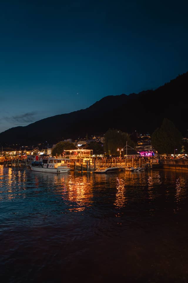 Queenstown Bay Waterfront - Image 1