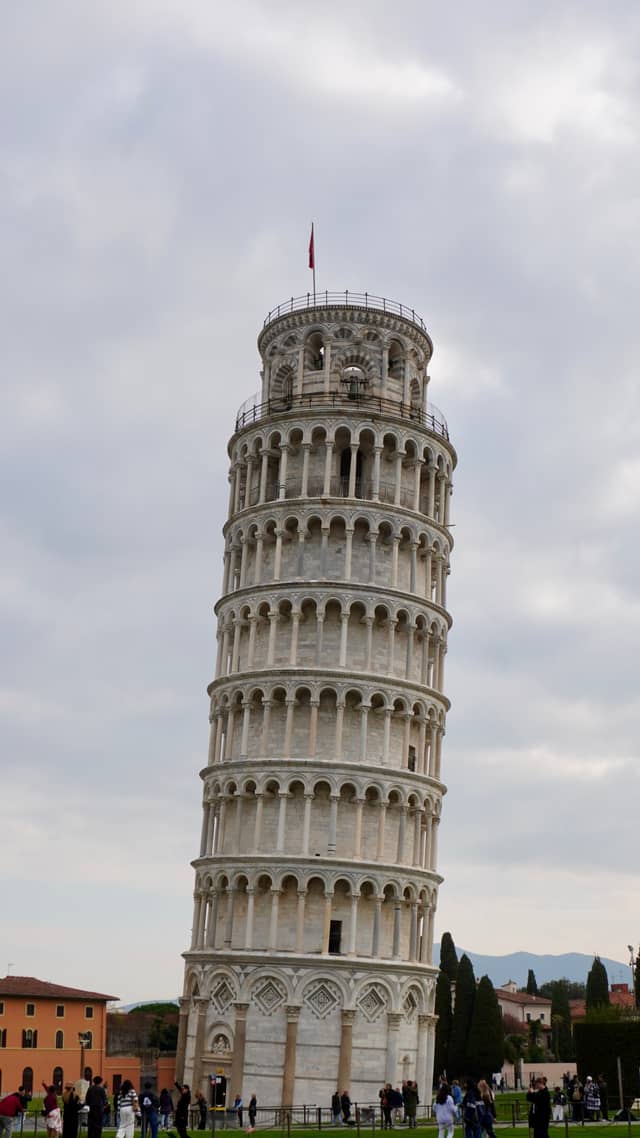 Leaning Tower of Pisa - Image 1