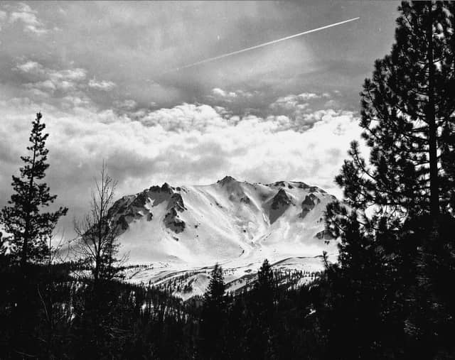 Lassen Peak Viewpoint - Image 1