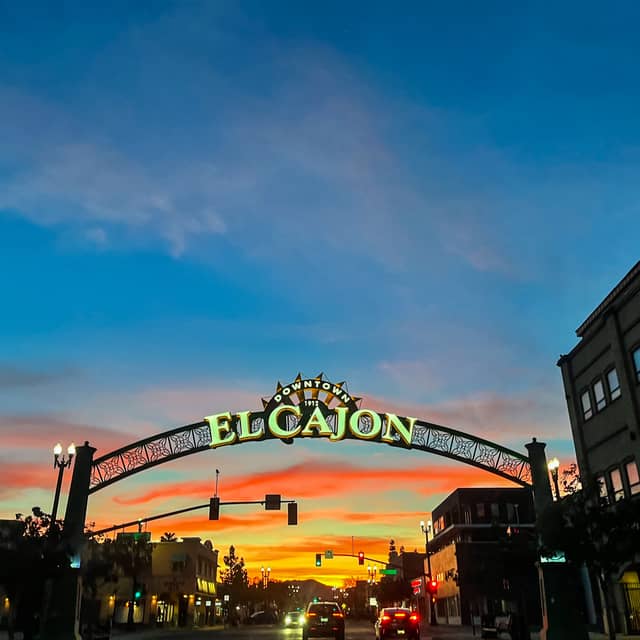 Downtown El Cajon Arch - Image 1