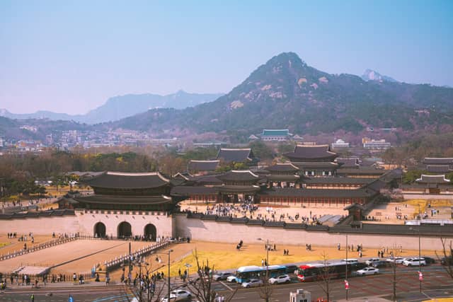 Gyeongbokgung Palace & Gwanghwamun Gate - Image 1