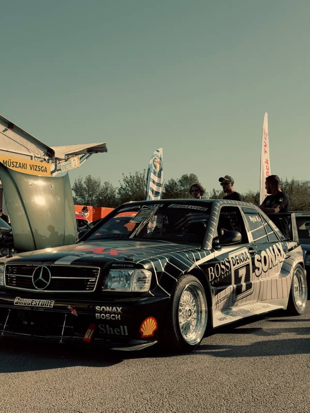Kenyérgyári Road Automotive Meet - Image 1