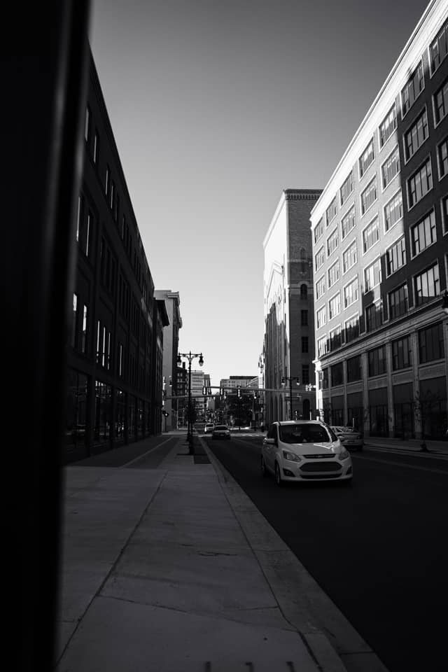 Ottawa Avenue Downtown - Image 1