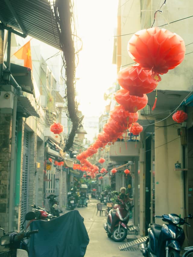 District 1 Lantern Alley - Image 1