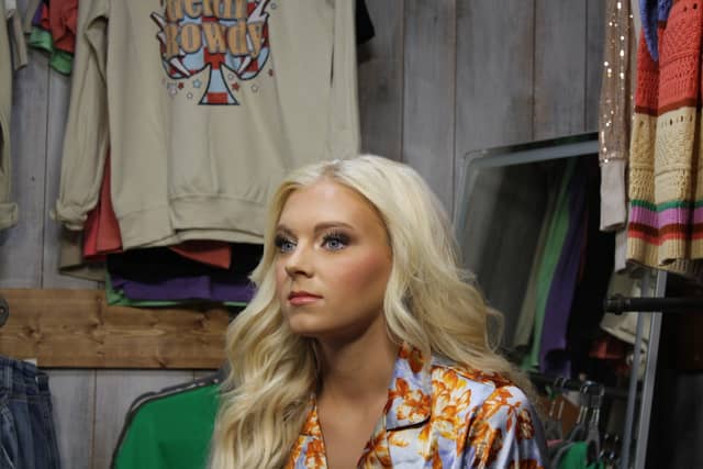 Paris Texas Portrait Studio - Image 1