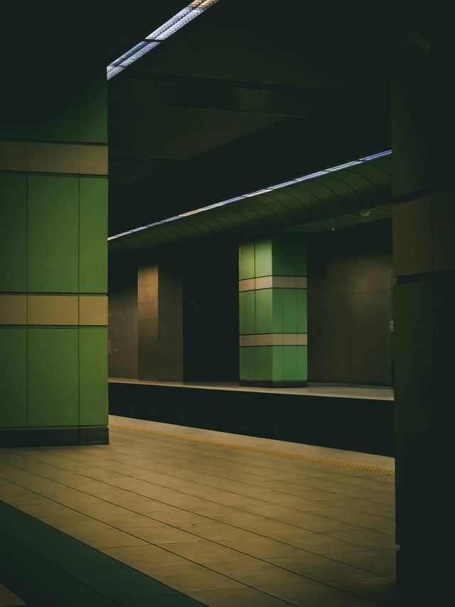 Central Railway Station Metro Station - Image 1