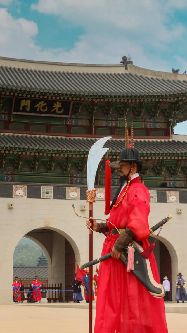 Gwanghwamun Gate - Image 1