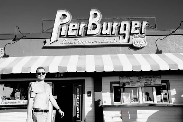 Pier Burger, Santa Monica Pier - Image 1