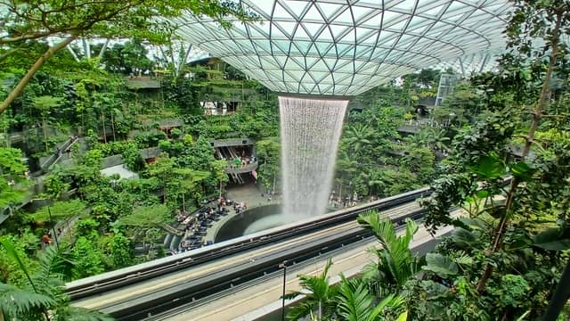 Jewel Changi Airport - HSBC Rain Vortex - Image 1