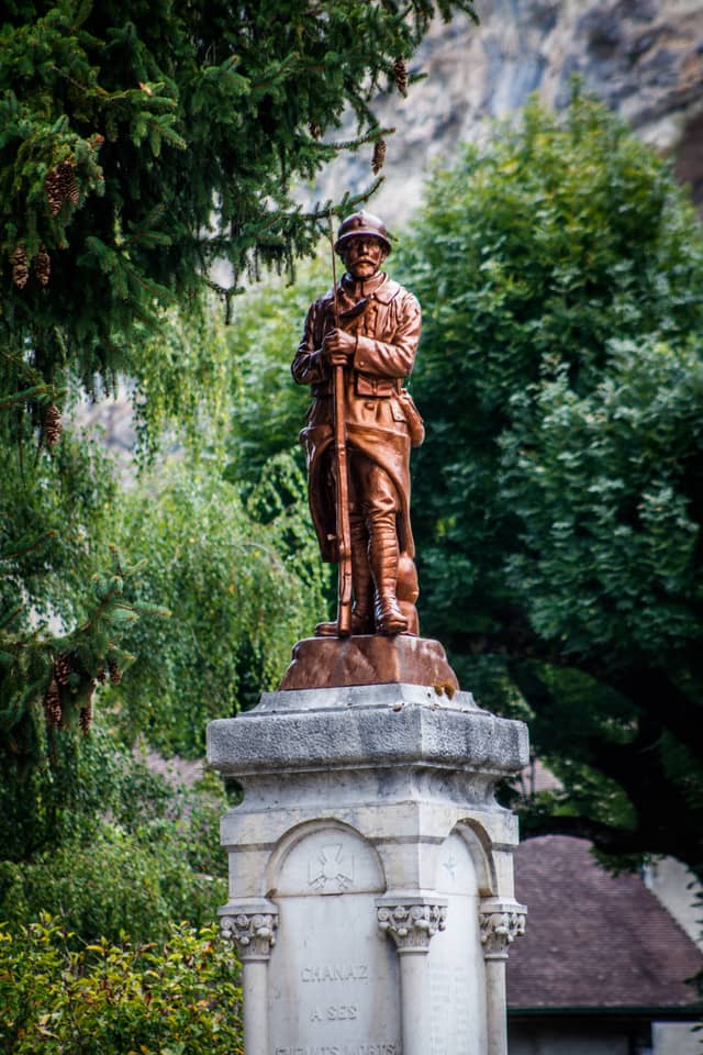 Monument aux Morts de Chanaz - Image 1