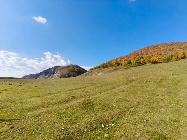 Ukly Kaya Rock, Tash-Asty - Image 1