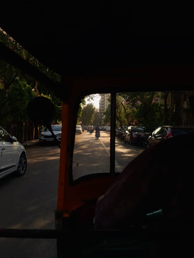 Laldarwaja Main Road Rickshaw View - Image 1