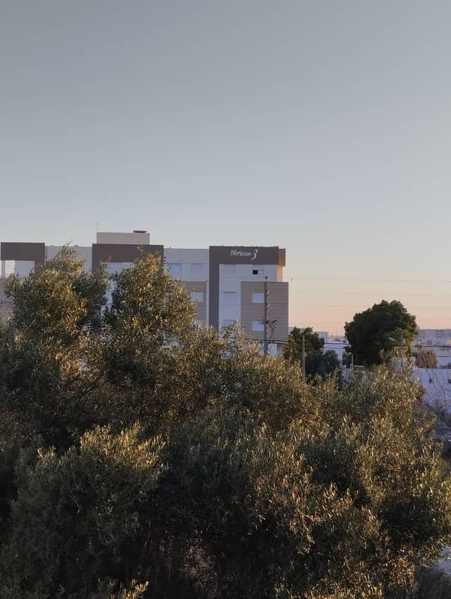 Horizon 3 Urban View - Image 1
