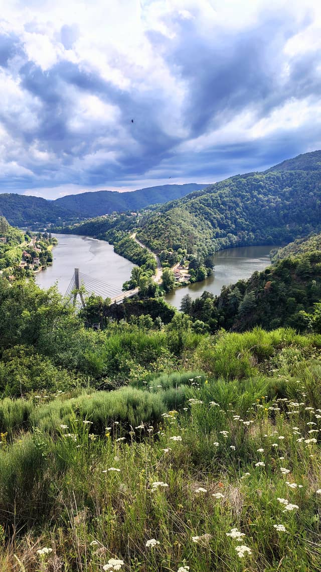 Gorges de la Loire Overlook - Image 1