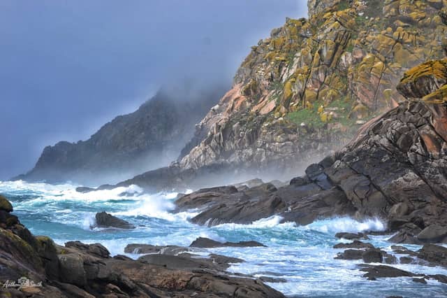 Cíes Islands Coastal Cliffs - Image 1