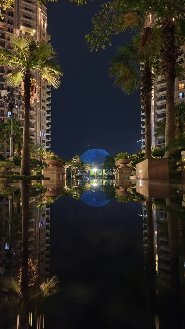 Ace Golfshire Reflection Pool - Image 1