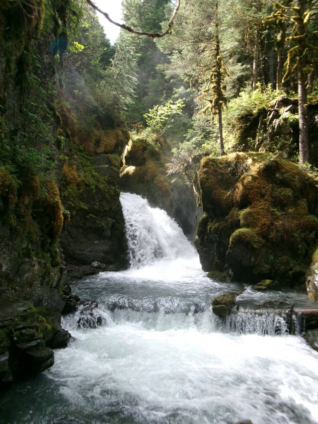 Virgin Creek Falls - Image 1