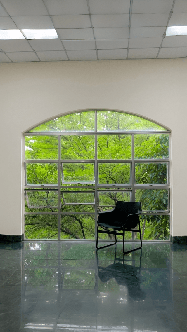 Arched Window Garden View - Image 1