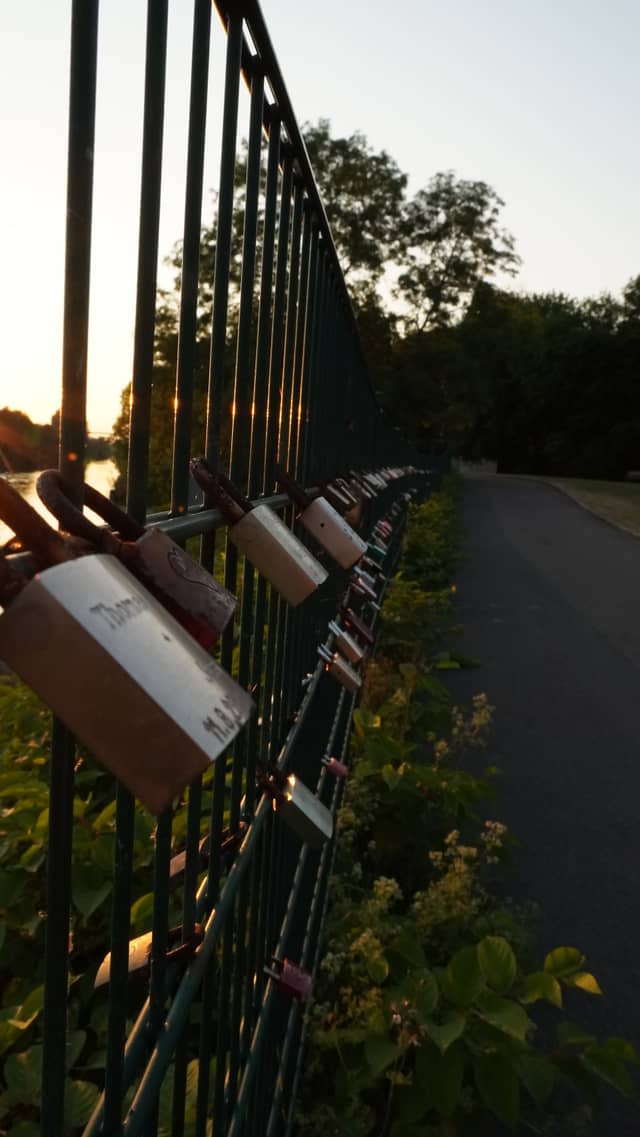 Kettwig Love Lock Fence - Image 1