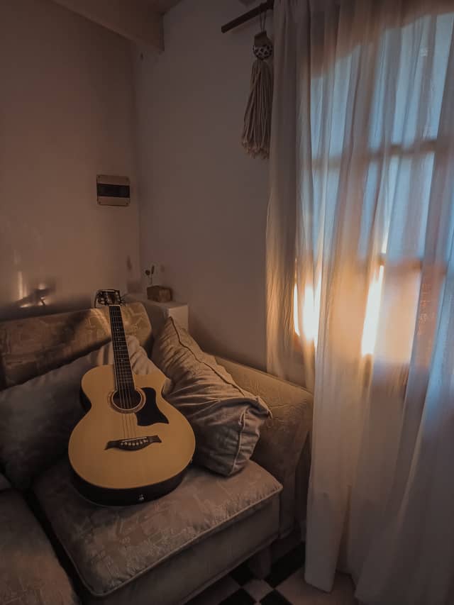 Cozy Interior Corner in La Plata - Image 1