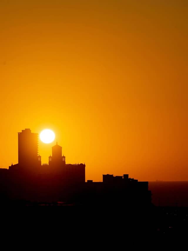 Centro Habana Rooftop Sunset - Image 1