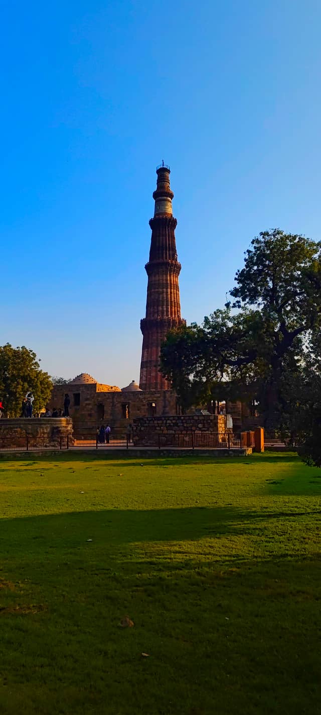 Qutub Minar - Image 1