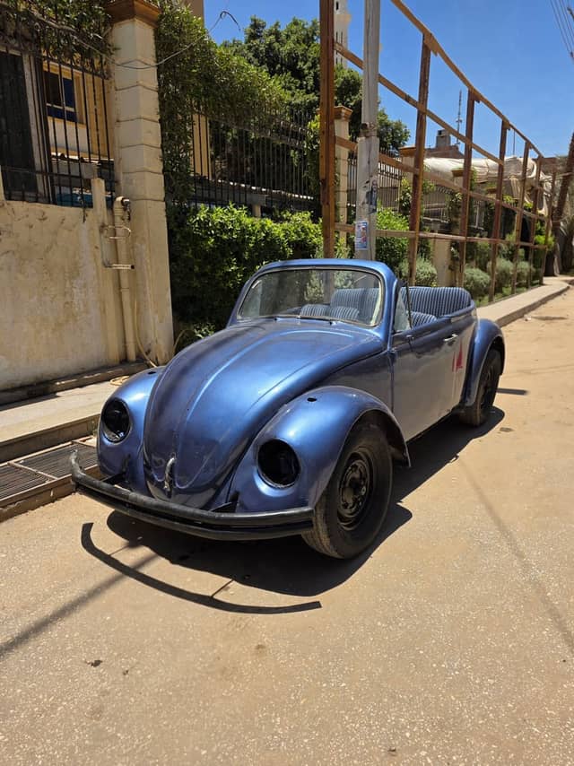 Vintage Beetle on Sohag Street - Image 1