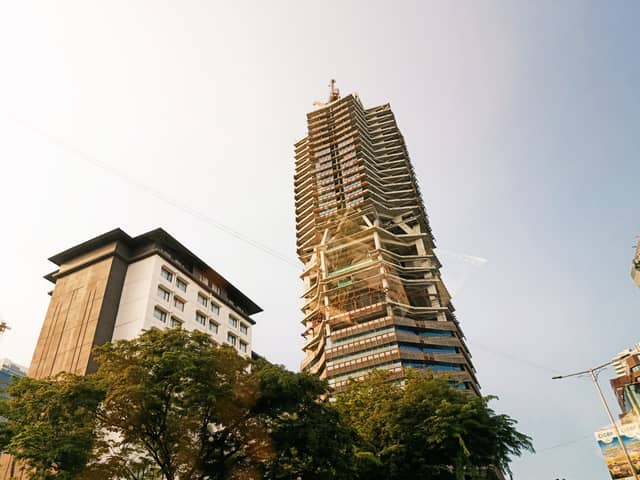 Cebu City Hall and Horizons 101 Skyline - Image 1
