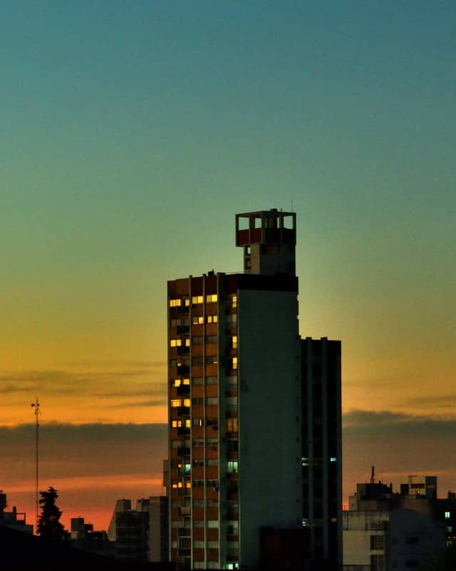 Diagonal 74 Skyline - Image 1