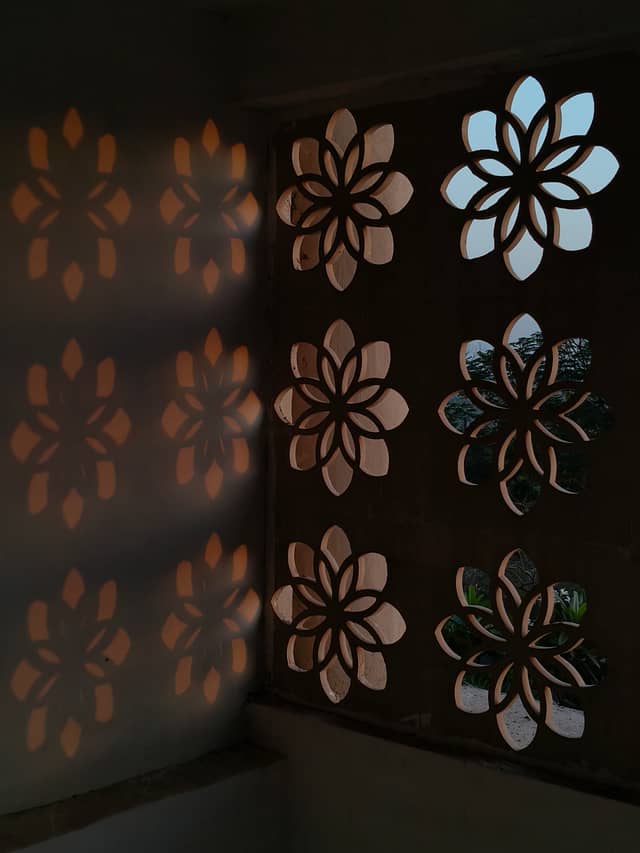 Floral Jaali Shadow Wall - Image 1