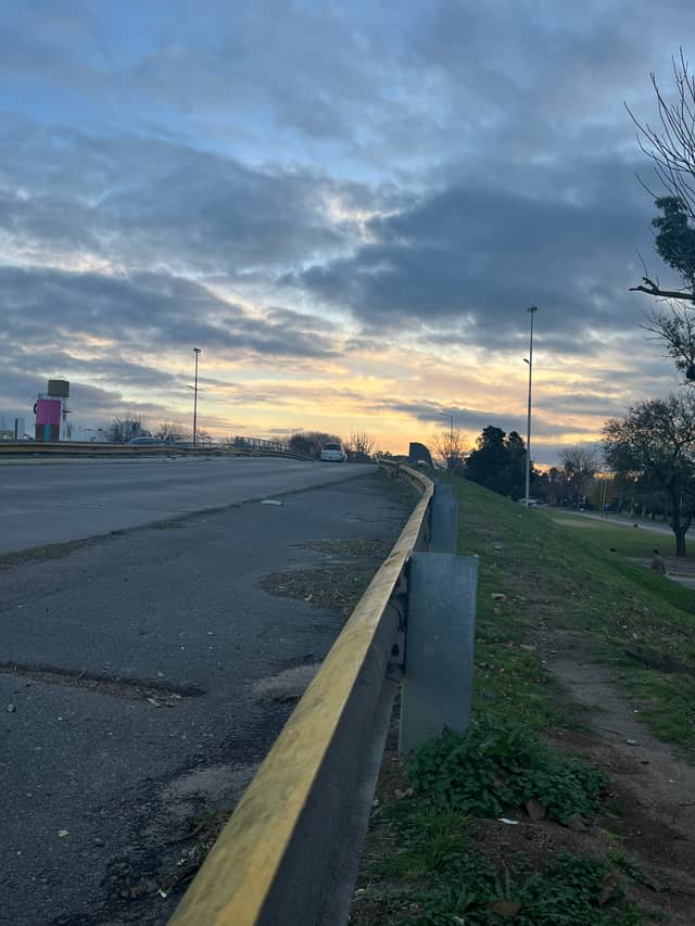 Avenida 526 Overpass - Image 1