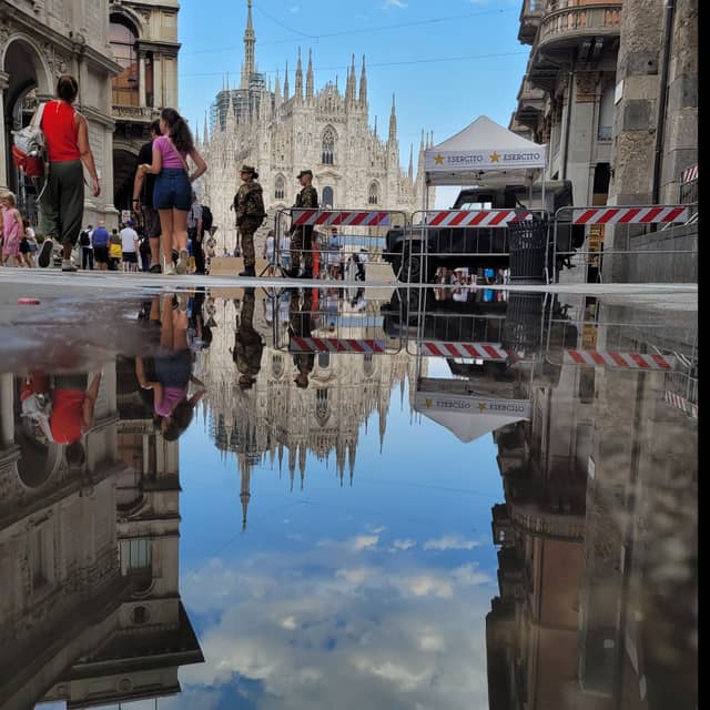 Duomo di Milano from Via Mazzini - Image 1