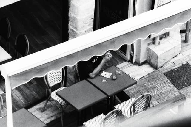 Rue Paul Chenavard Cafe Scene - Image 1
