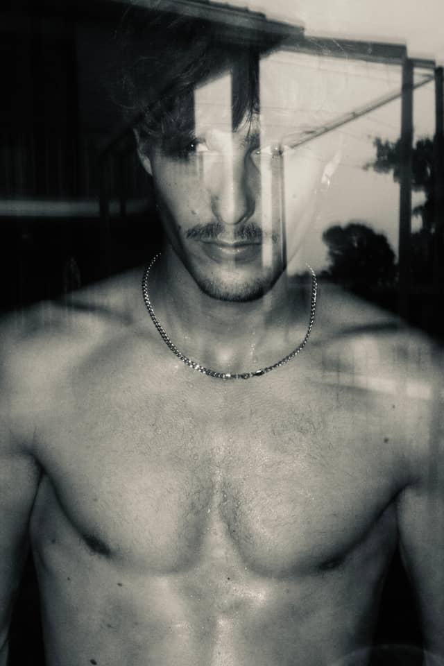 Reflective Portrait Spot in Cumiana - Image 1