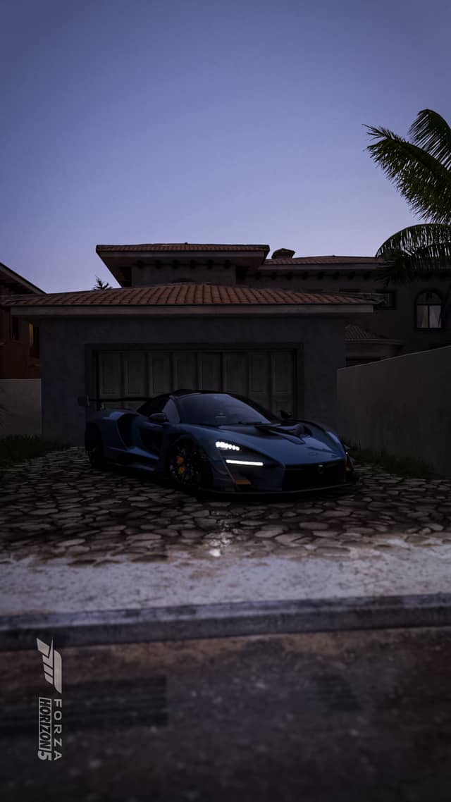 Modern Villa Driveway - Image 1