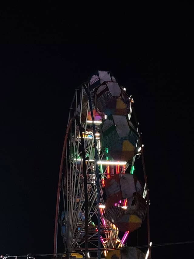 Chirala Carnival Ferris Wheel - Image 1