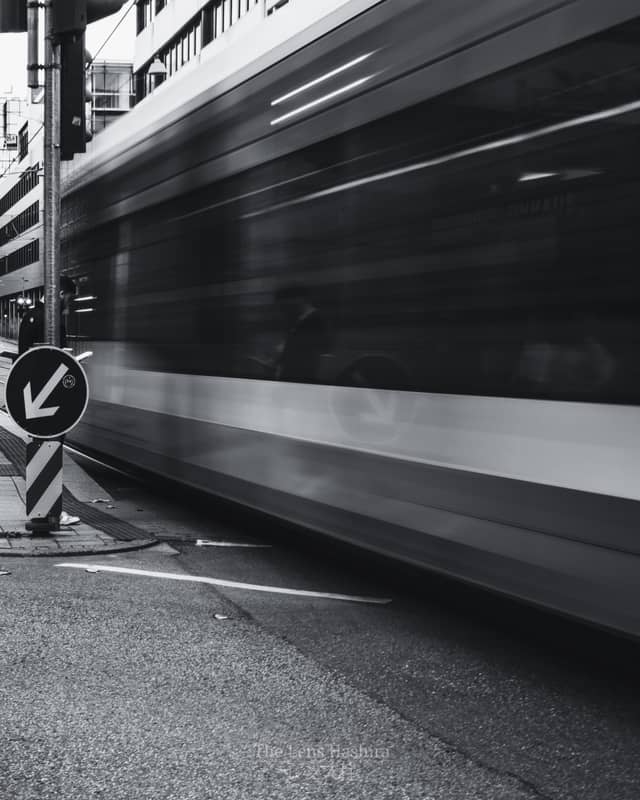 Landwehrplatz Tram Stop - Image 1