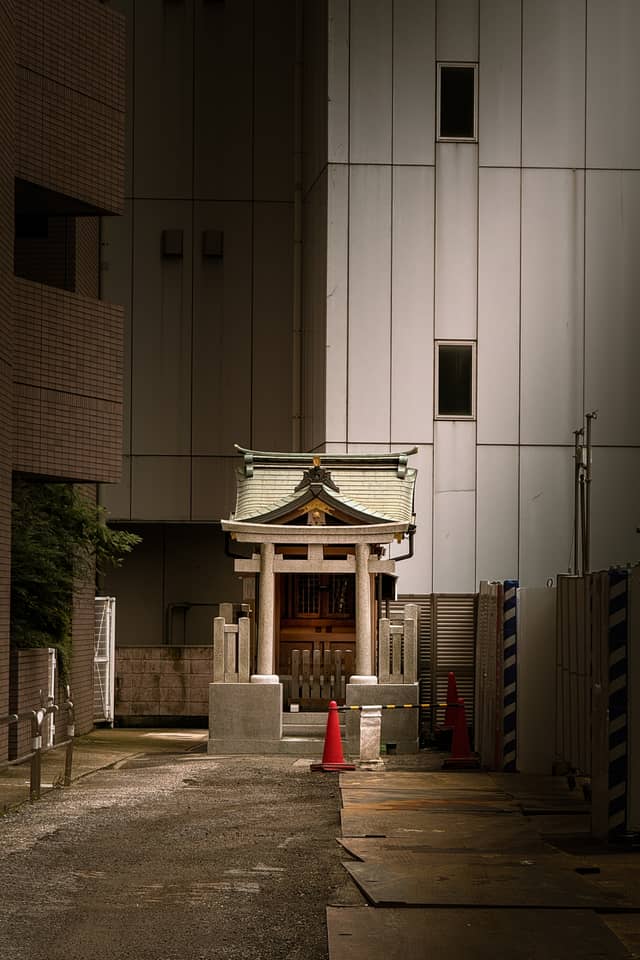 Sendagaya Hidden Shrine - Image 1
