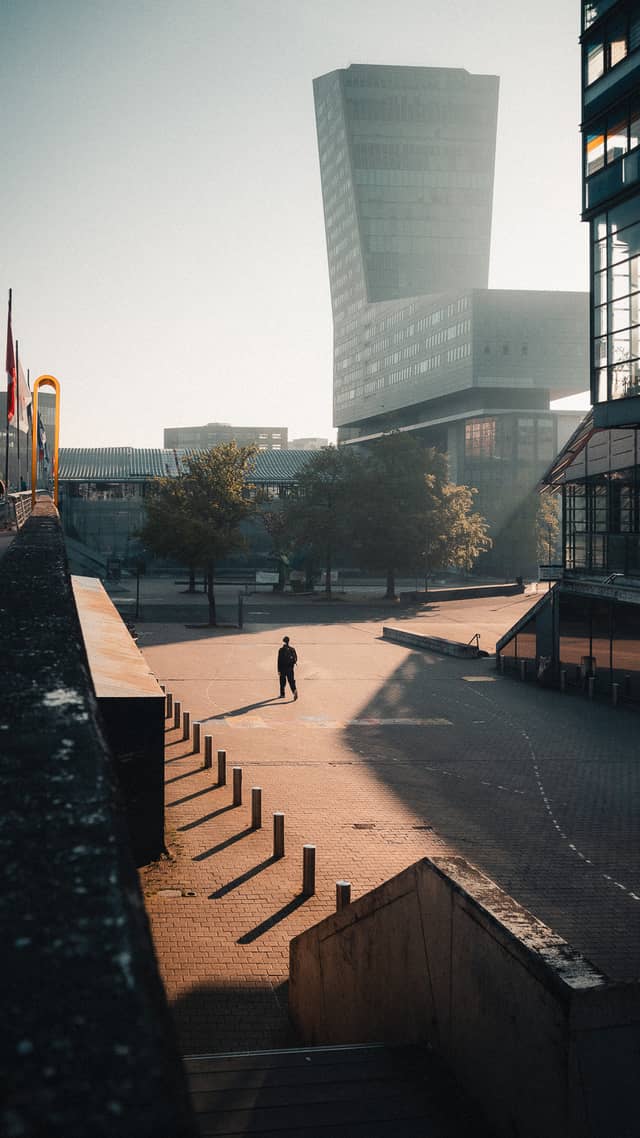 Tour de Lille & Euralille Plaza - Image 1
