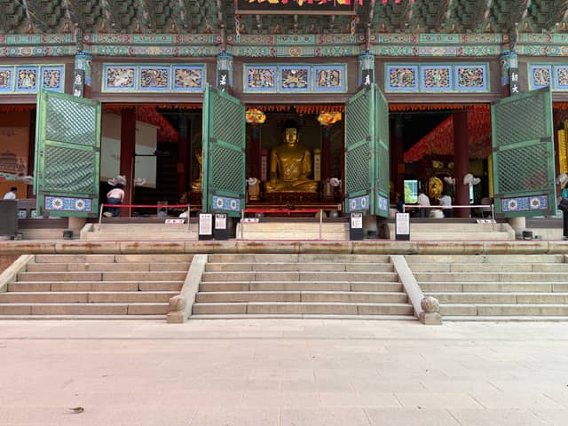 Jogyesa Temple - Image 1