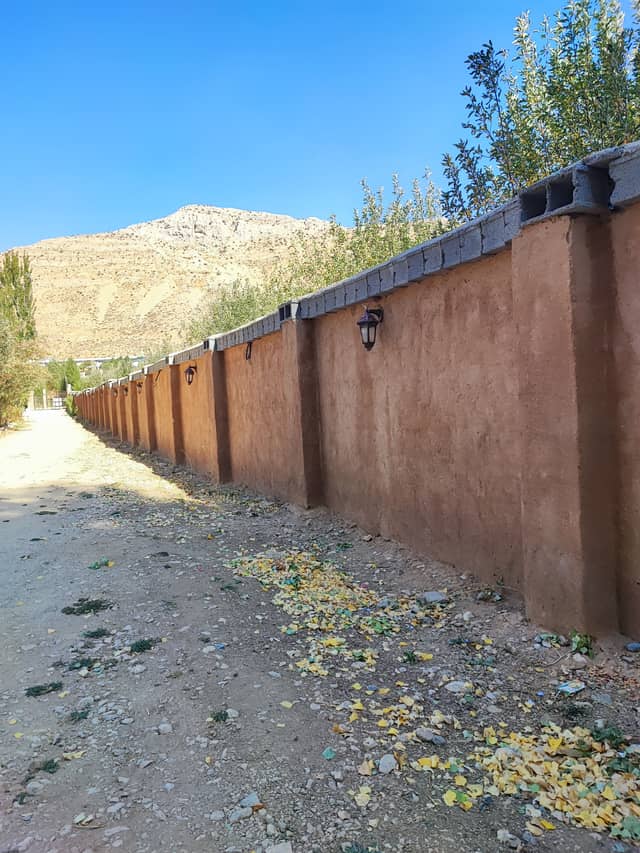 Traditional Adobe Wall Path - Image 1