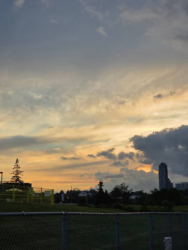 Clayhill Road Sunset View - Image 1