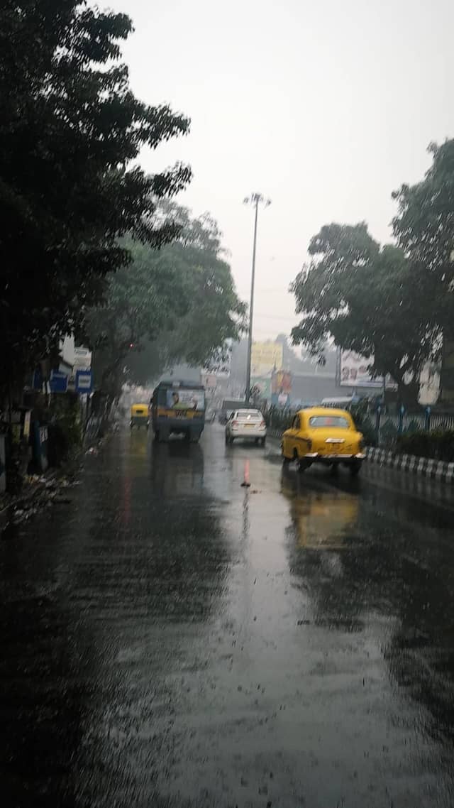 8B Bus Stand, Jadavpur - Image 1