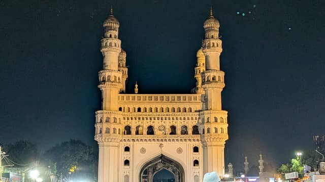 Charminar - Image 1