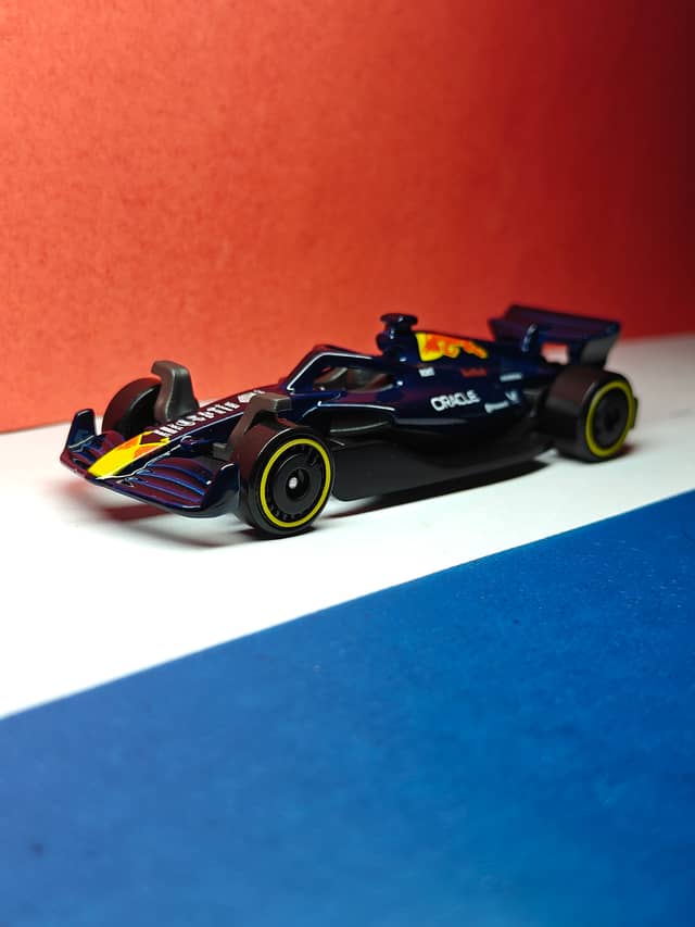 Red Bull F1 Miniature Studio - Image 1