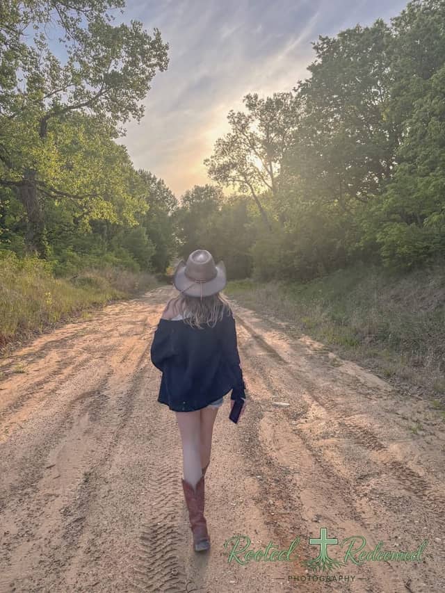 Chapman Rural Backroad - Image 1